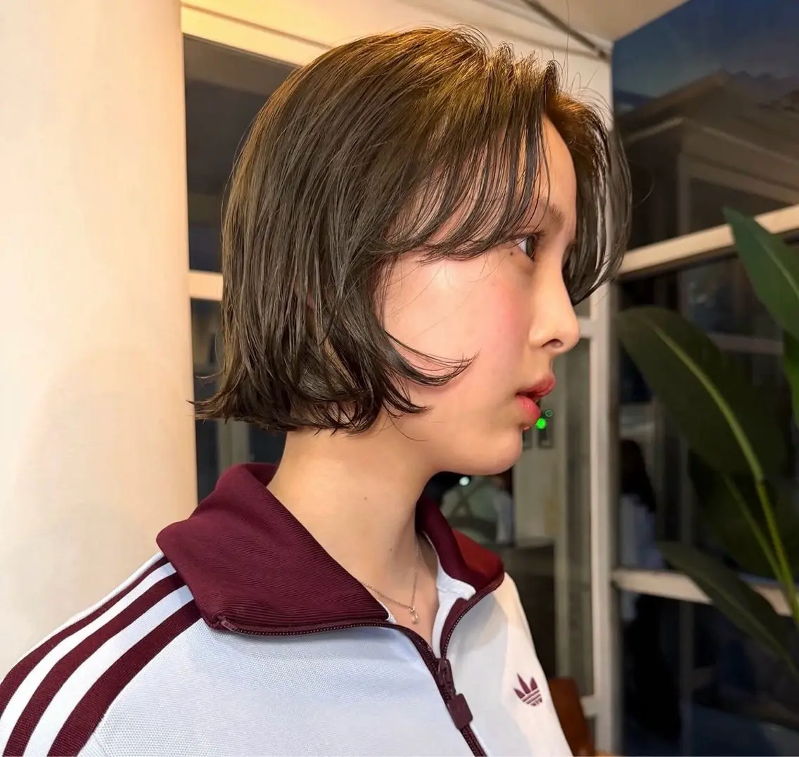 カラー ヘアカラー かがやしづ ⭐️ベージュのヘアスタイル
