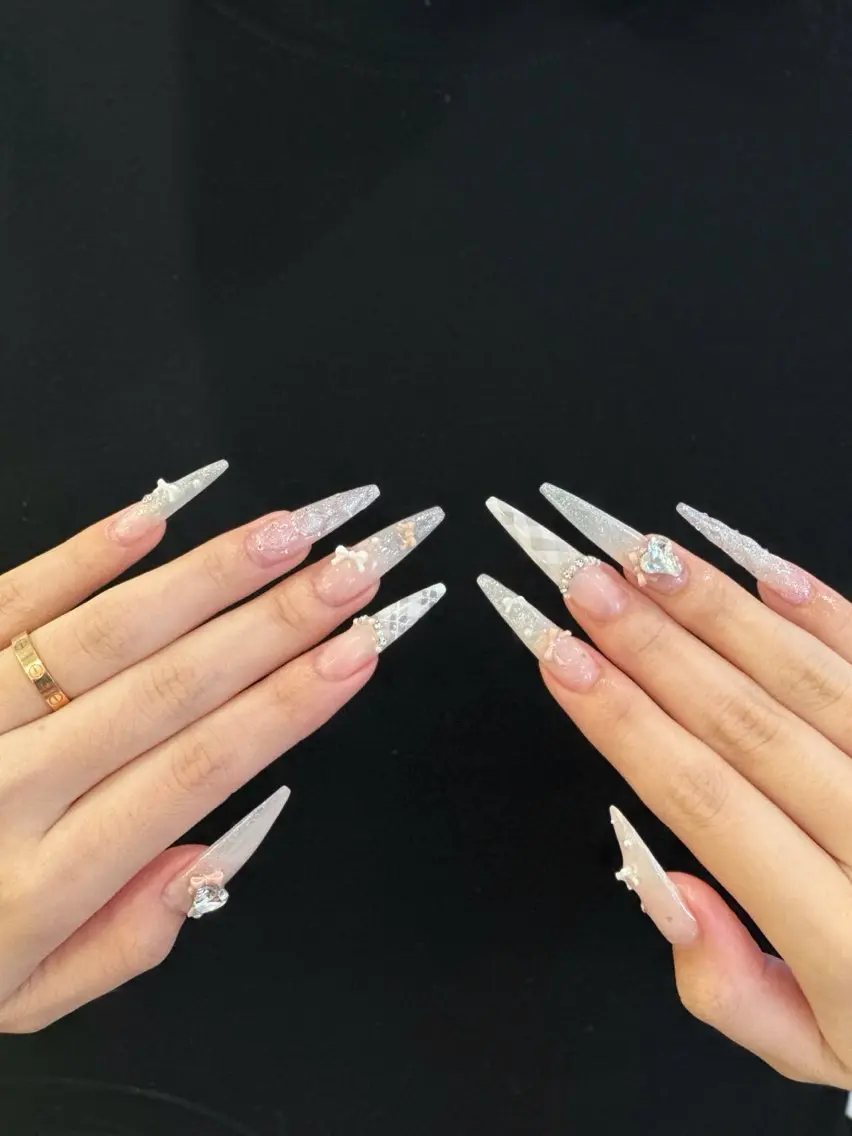 ネイル ジェルネイル 韓国ネイル 持ち込み シンプルネイル ワンホンネイル ハンドネイル AURA Nailsalonのネイルデザイン