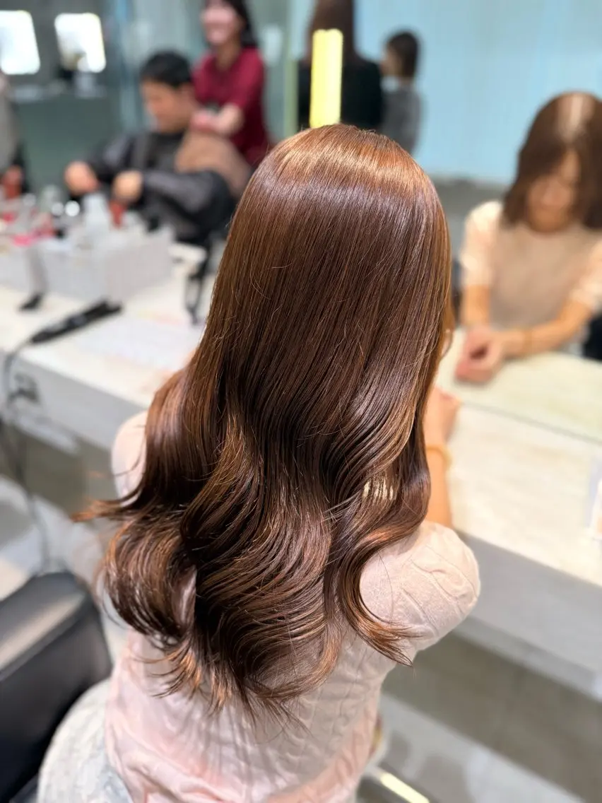 ロング カット ヘアカラー 𝐀𝐲𝐚𝐤𝐚 /艶髪/ストレートのその他イメージ