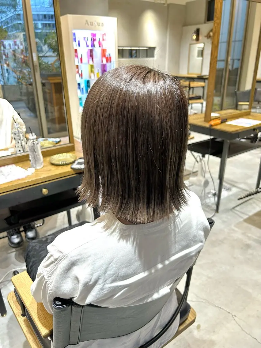 ショート カラー 名古屋/レイヤー 島原 由璃のヘアスタイル