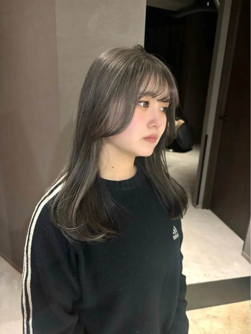 ミディアム カラー ヘアカラー トリートメント ヘッドスパ ヘアセット 透明感カラー・レイヤ ー🎀amika🎀のヘアスタイル