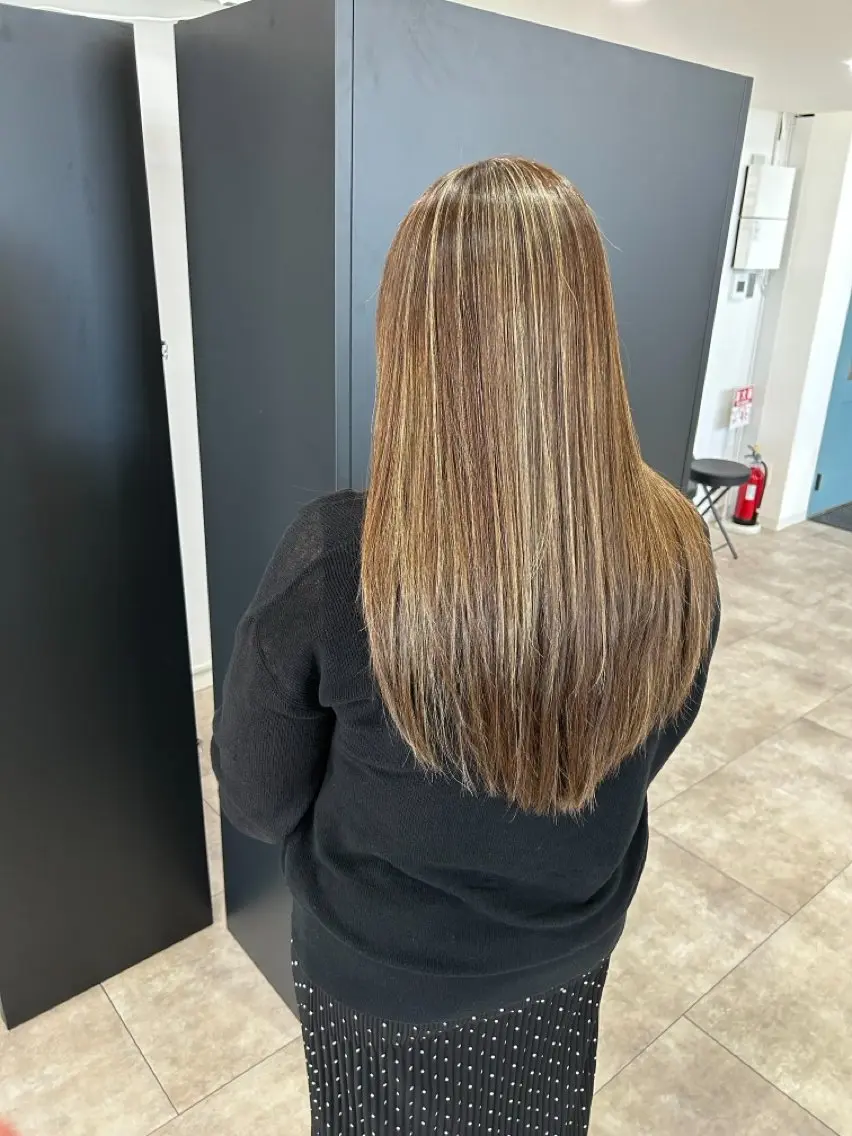 ロング カラー カット ヘアカラー トリートメント 白髪ぼかし特化美容師 古賀雄歩のヘアスタイル
