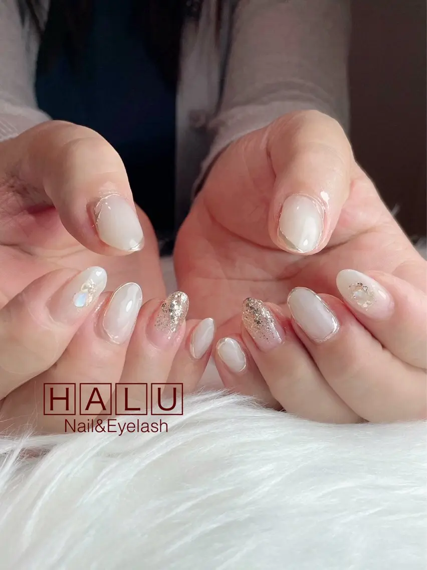 ネイル ゴールド HALU ハルのネイルデザイン