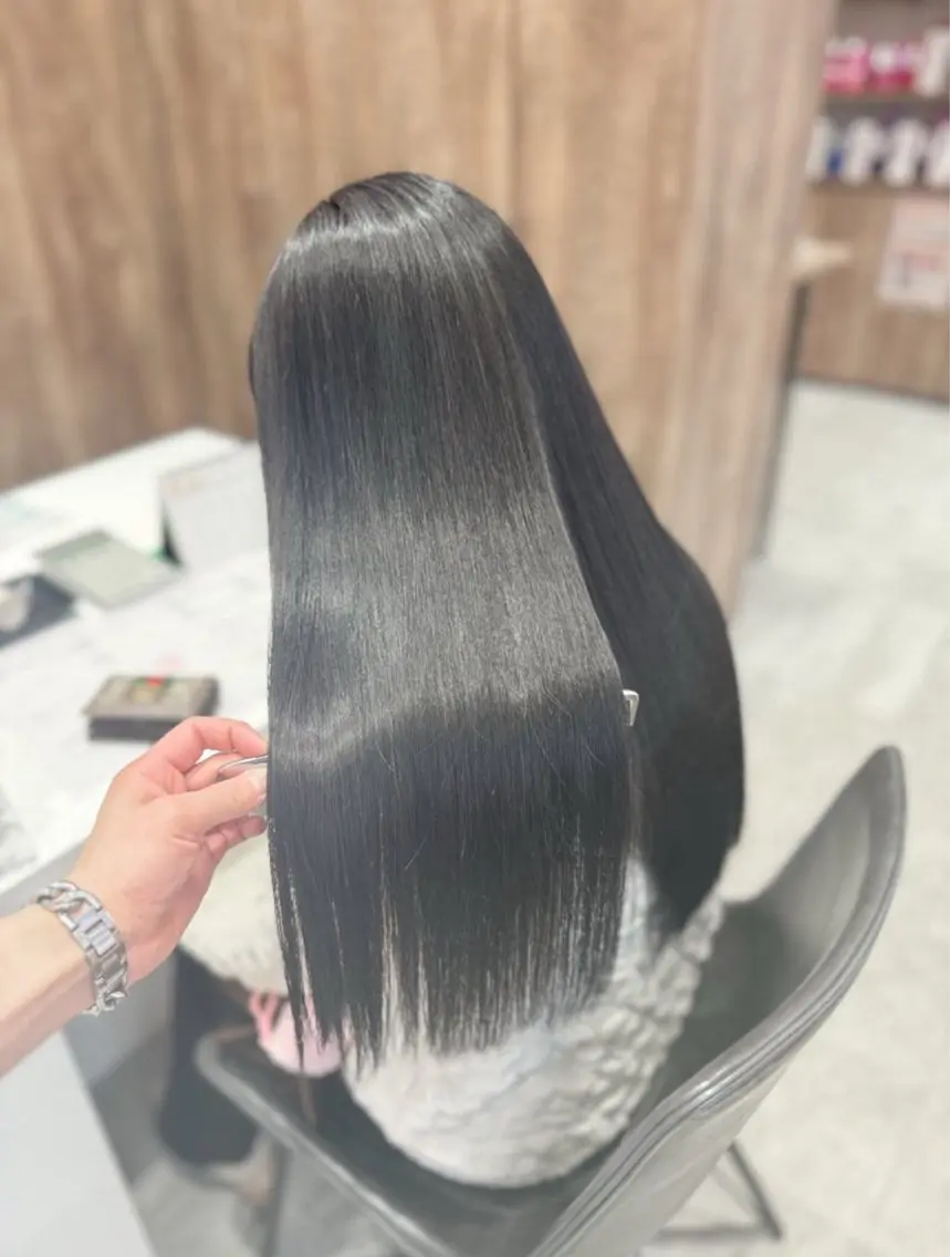ロング カット 縮毛矯正 トリートメント 石井良典 髪質改善のヘアスタイル