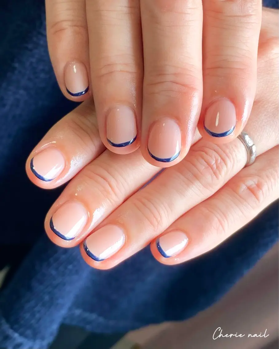 ネイル フレンチネイル ジェルネイル ネイビー オフィスネイル シンプルネイル ハンドネイル Cherienail yunaのネイルデザイン