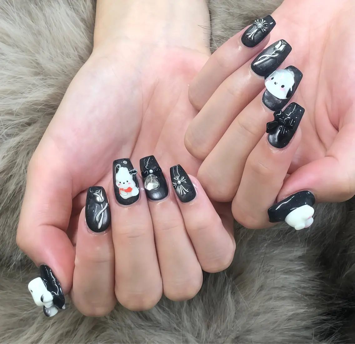 ネイル Glow Minamiのネイルデザイン