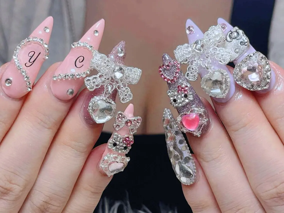 ネイル ANH NAIL ゴテゴテ専門店💎のネイルデザイン