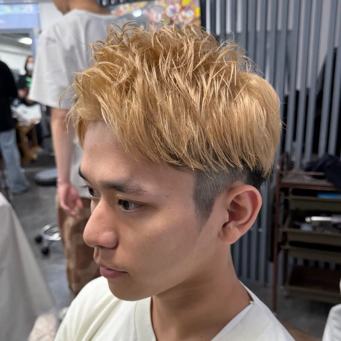 ご新規様限定【メンズブリーチカラーのみ】8800の写真
