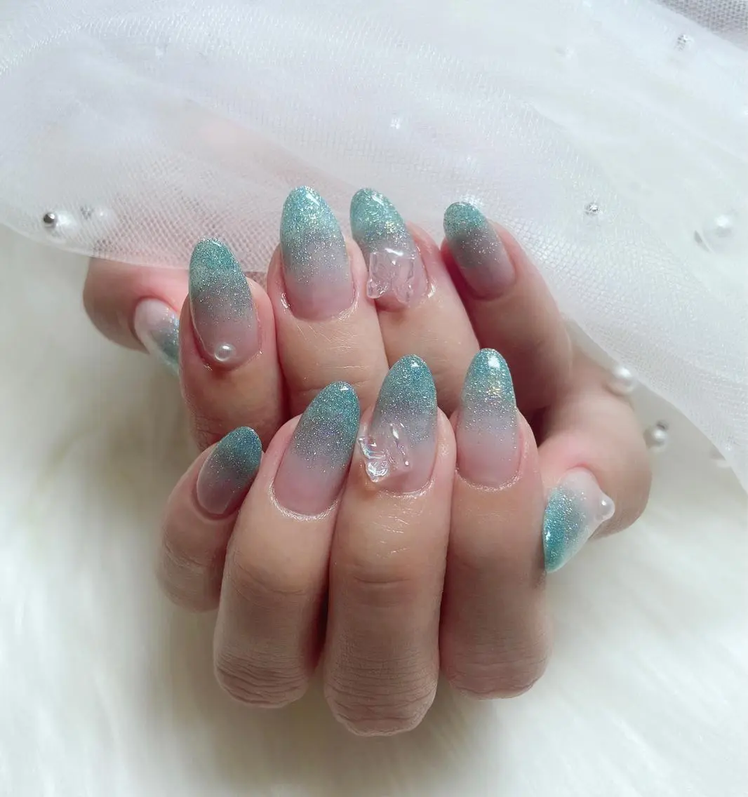 ネイル ハンドネイル ＆ME アンドミーのネイルデザイン