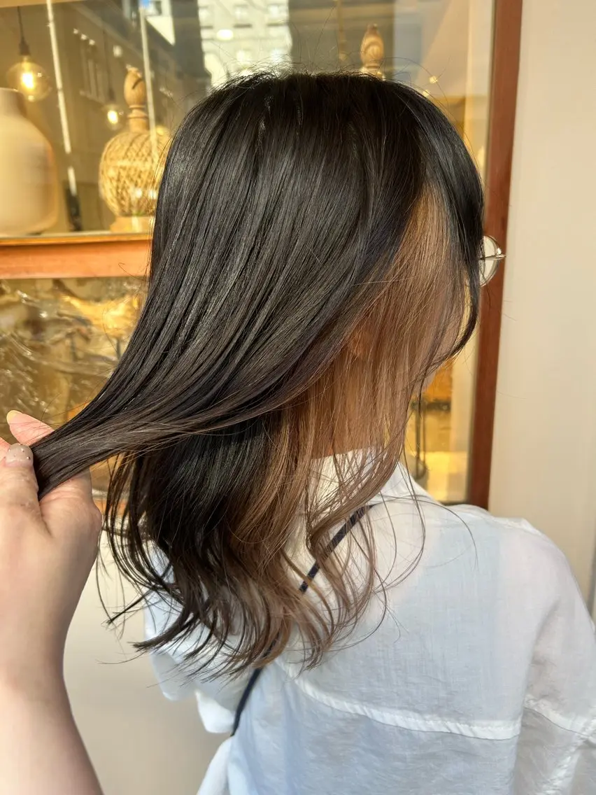 セミロング カラー ベージュカラー ヘアカラー トリートメント 大川 夏実のヘアスタイル
