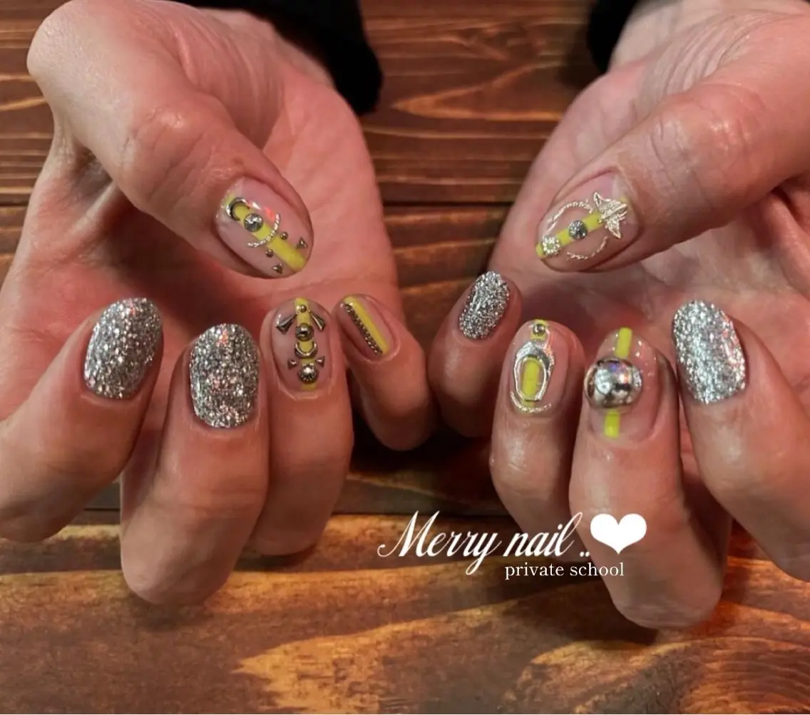 ネイル ハンドネイル Merry nail ..❤︎のネイルデザイン