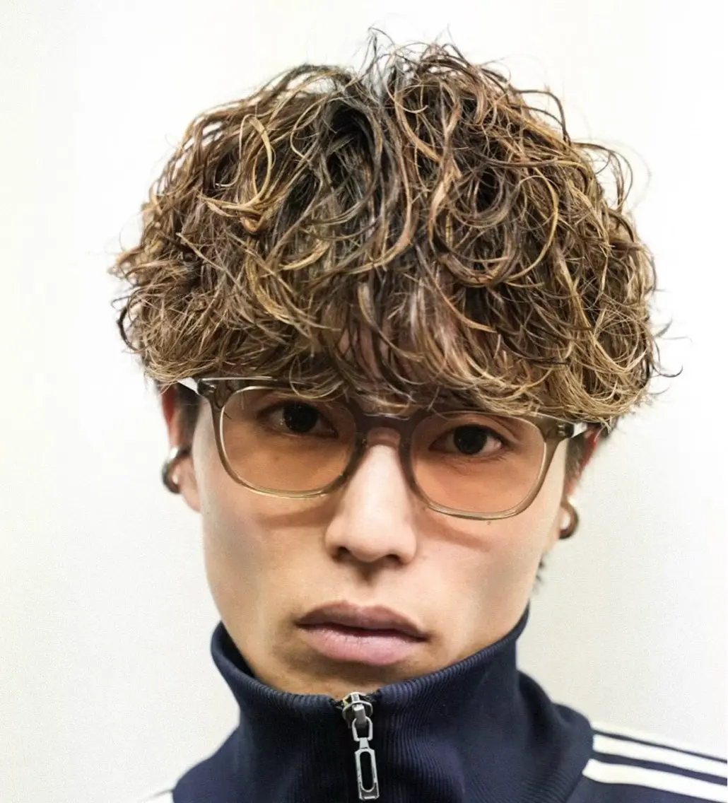 カラー ヘアアレンジ メンズ メンズハイライト ハイライトカラー (メンズ特化)AKI /古本晃大のヘアスタイル