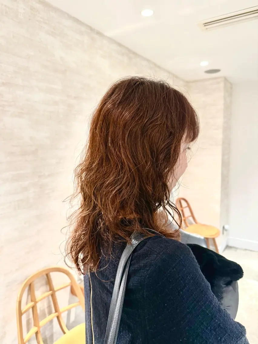 ミディアム ミディアムパーマ 顔周りカット 🌷nanami 縮毛矯正🌷のヘアスタイル