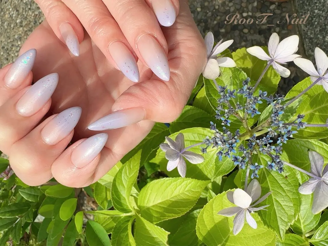 ネイル オーロラネイル グラデーション マグネットネイル ハンドネイル RooT Nailのネイルデザイン