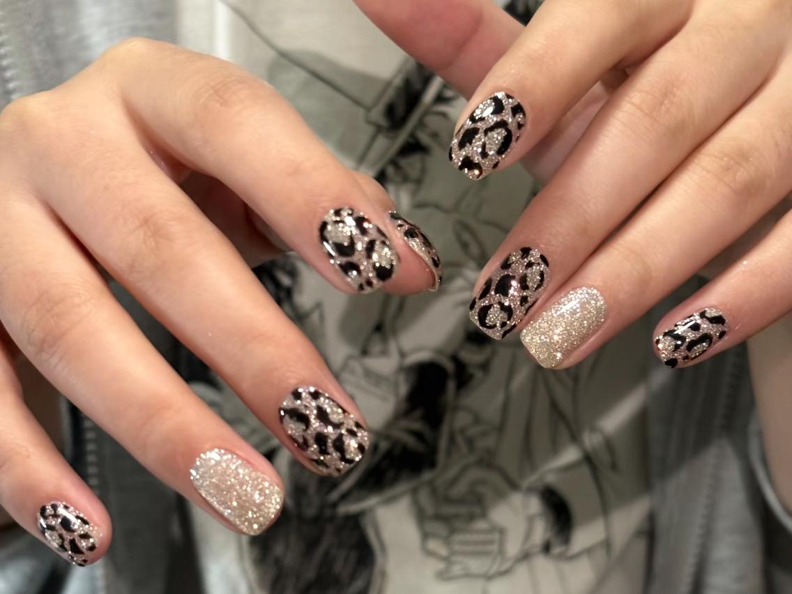 ネイル メンズ ボルドー ブラウン チークネイル 長さ出し フットネイル ハンドネイル ハンドケア NEW NAIL池袋 韓国・ワンホンネイルのネイルデザイン