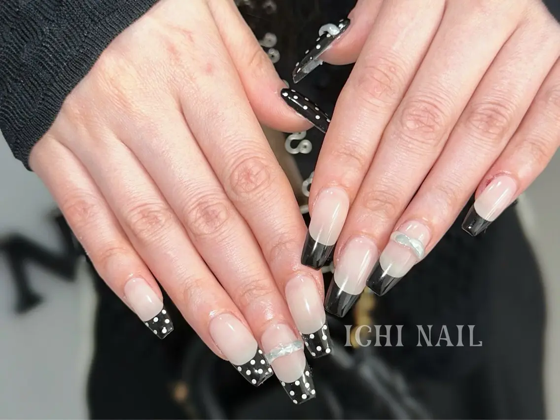 ネイル ハンドネイル 🧚🏻‍♀️ NOHA🎀のネイルデザイン