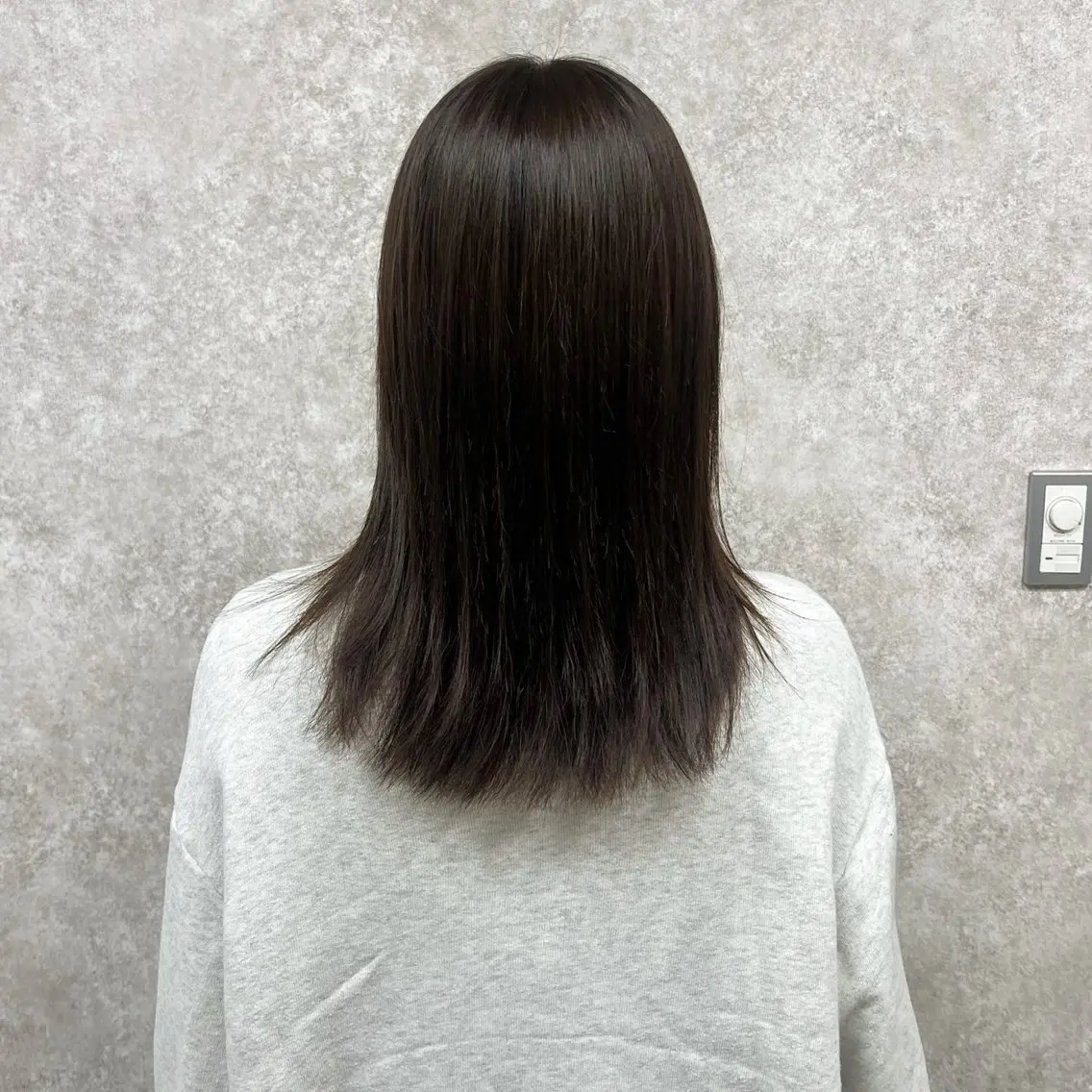 セミロング カラー ヘアカラー 平野 優菜 / minim 艶カラーのヘアスタイル
