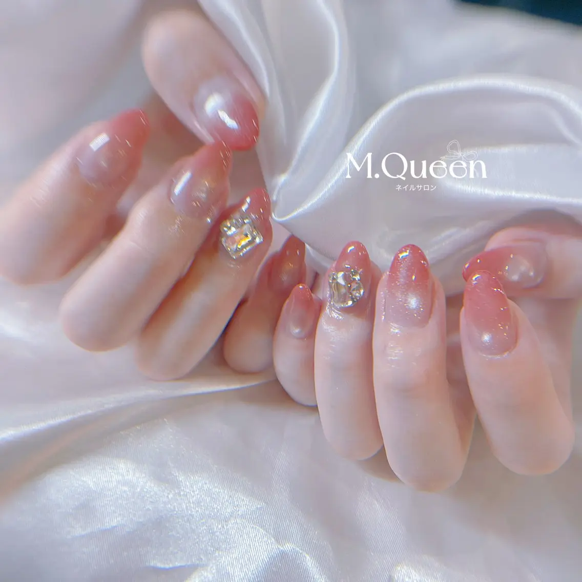 ネイル MQueen ネイルサロンのネイルデザイン