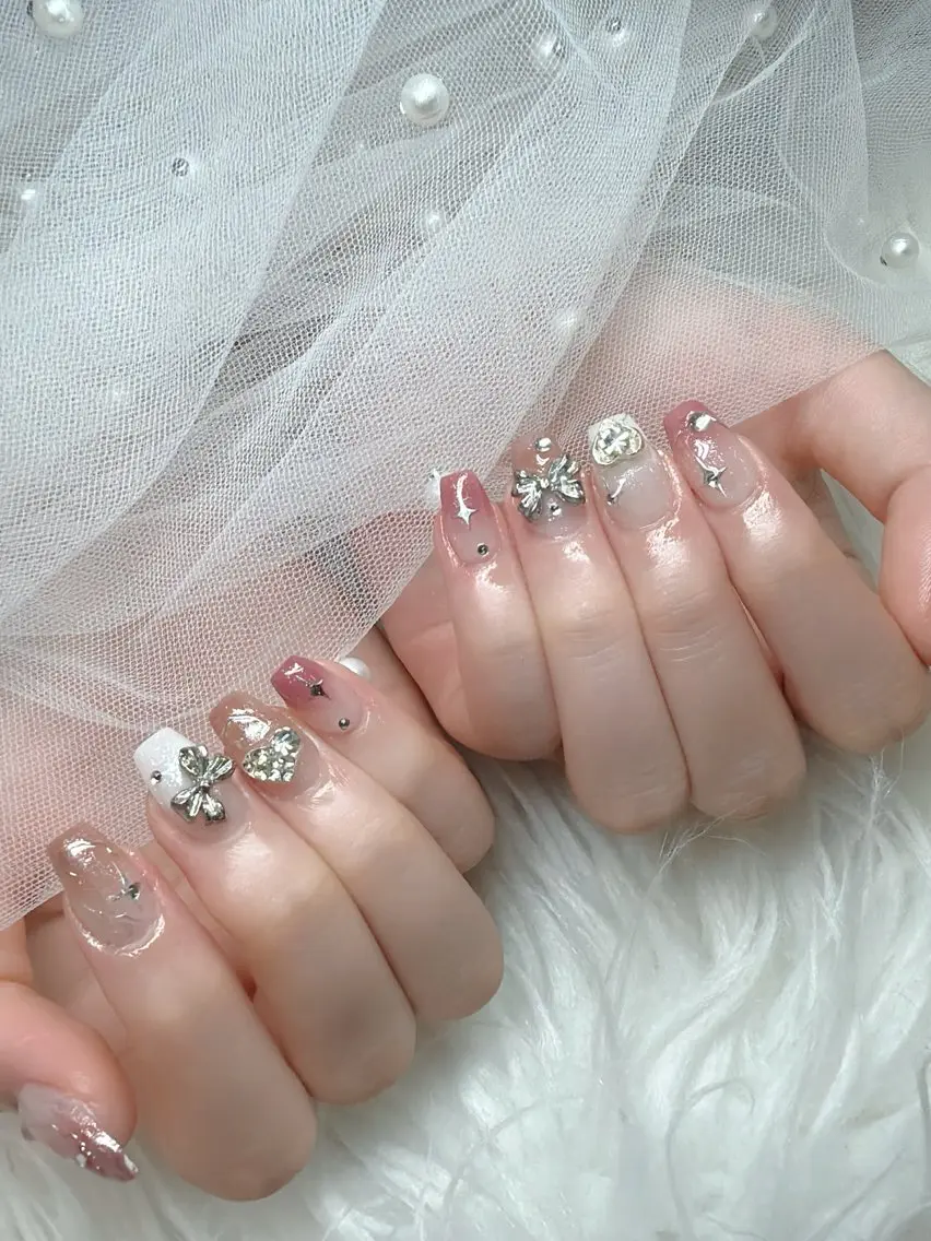 ネイル Lee Soraのネイルデザイン