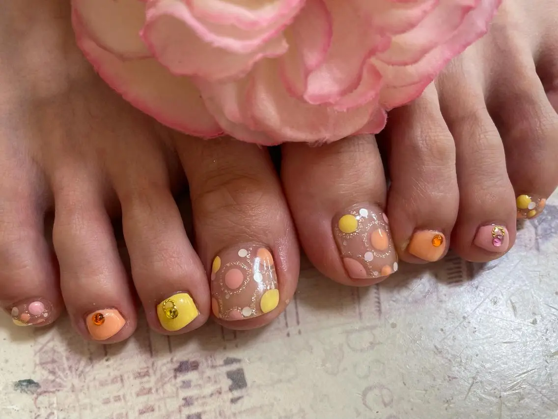 ネイル ♡ビジュール♡ NAIL &まつ毛のマツエク・マツパデザイン