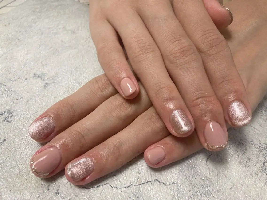 ネイル フットネイル ジェルネイル 韓国ネイル マグネットネイル ミラーネイル ハンドネイル mogunail &blowのネイルデザイン