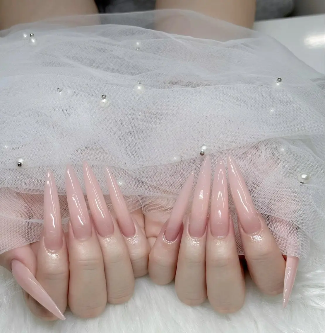 ネイル 韓国ネイル マグネットネイル 持ち込み ハンドネイル Dyo Nail_Royalのネイルデザイン