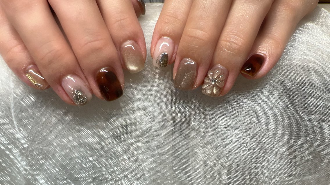 ネイル ハンドネイル ielo' .eye/nailのマツエク・マツパデザイン