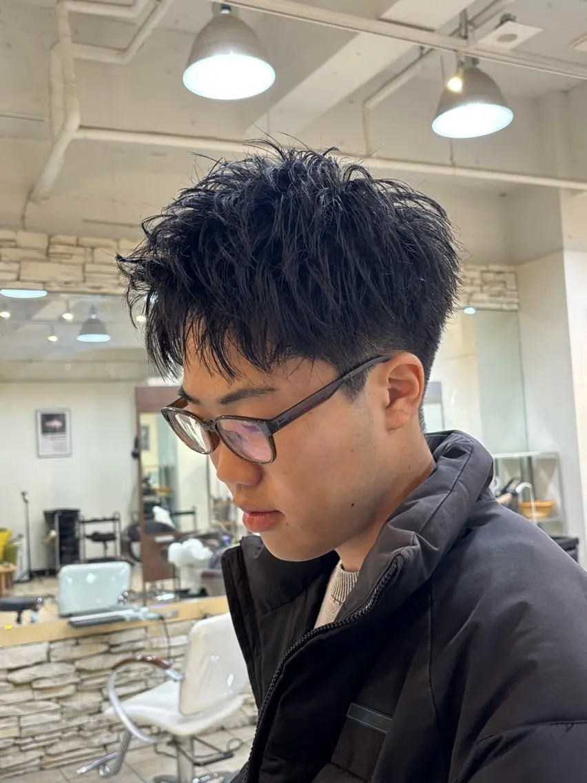 ショート メンズ アップバング スパイキーショート/ メンズパーマ/関内涼のヘアスタイル