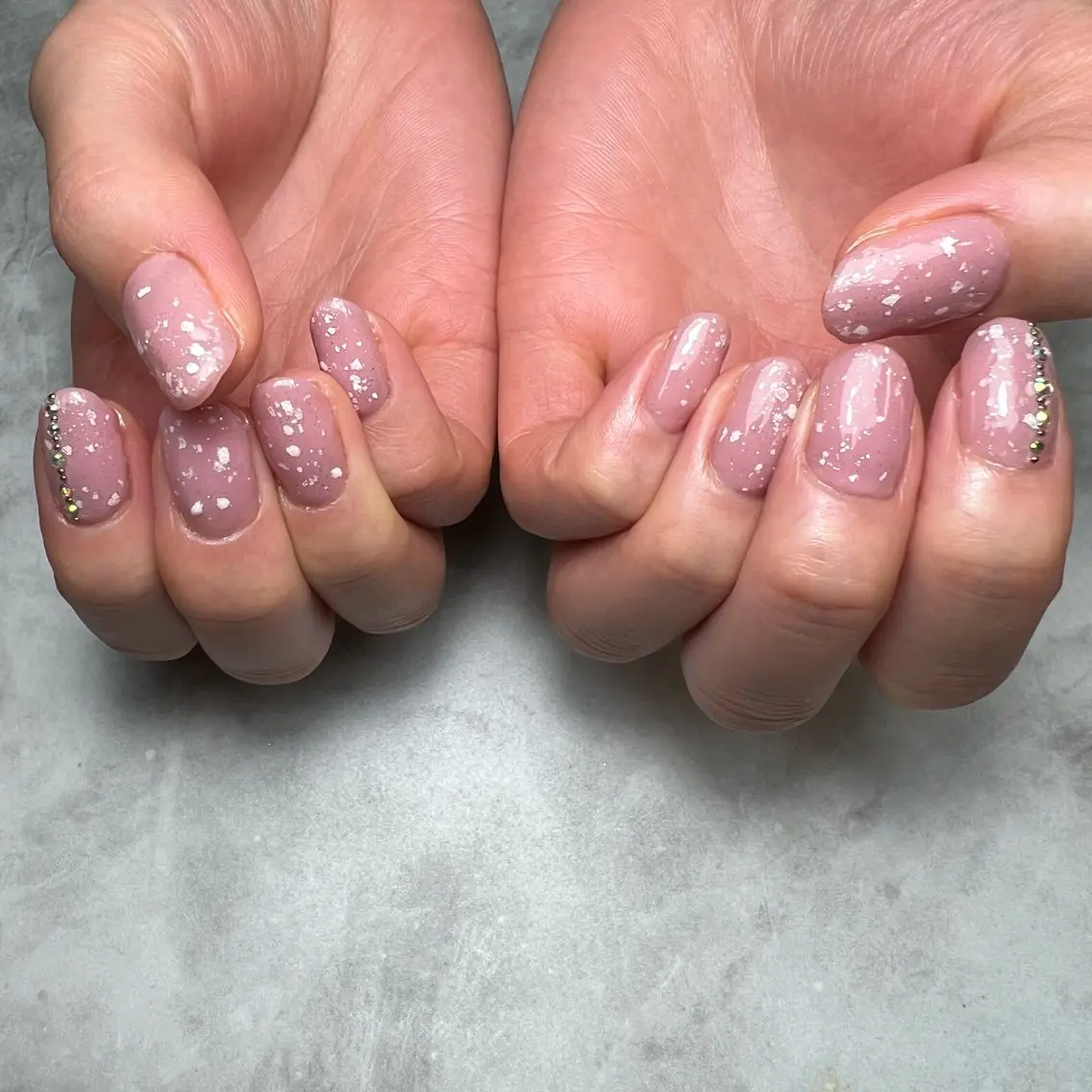 ネイル オフィスネイル シンプルネイル Li-Fra TAKAKOのネイルデザイン