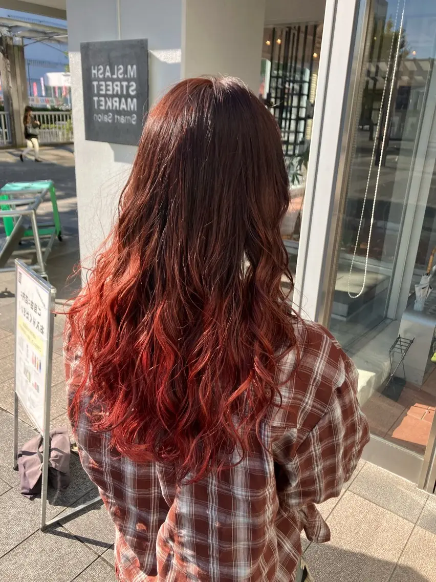 ロング カラー ヘアカラー トリートメント ⭐️韓国ブリーチ 顔周りカット⭐️のヘアスタイル