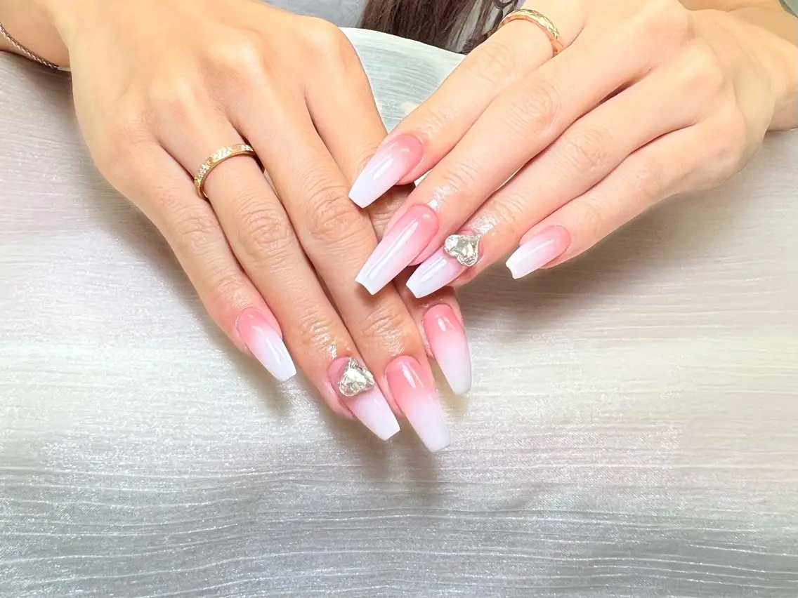 ネイル ハンドネイル ハンドケア PIPPY NAILSのネイルデザイン