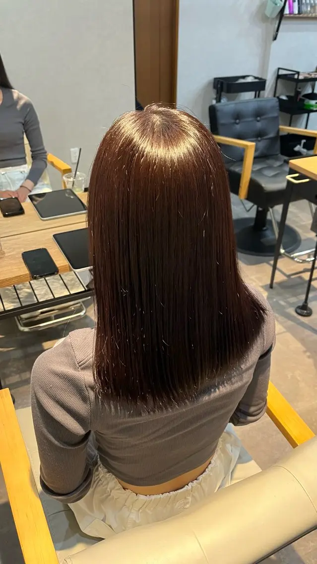 セミロング カラー ブリーチ ラベンダーカラー ブリーチなしカラー MOOD 四日市駅 美容室のヘアスタイル