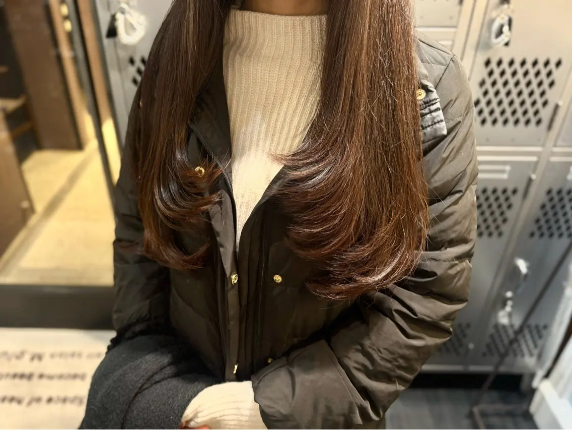 ロング レイヤーカット 艶髪ヘア🕯🪄/ Miyuu🧸🤍のヘアスタイル