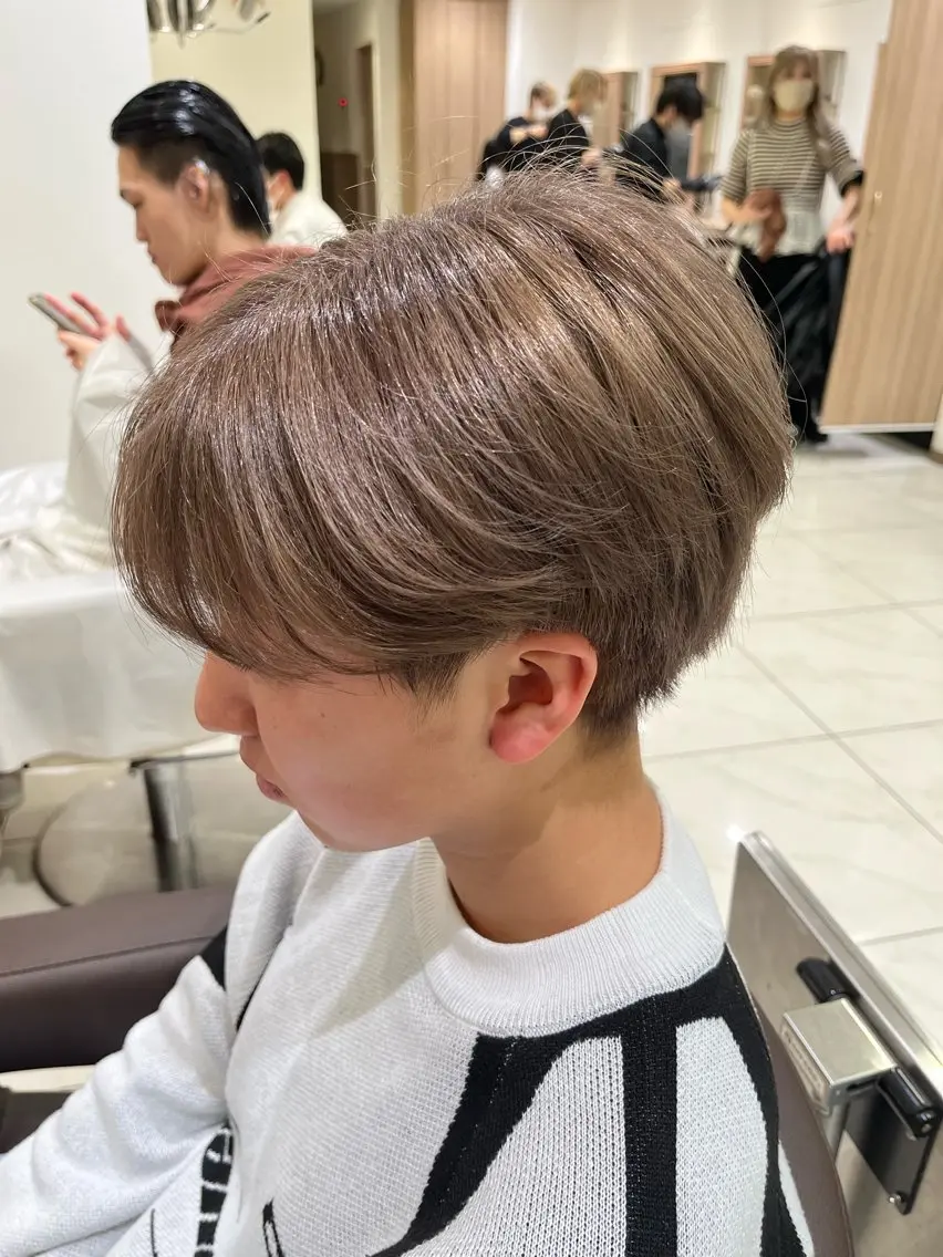 ショート カラー 【メンズパーマ✨️ 髪質改善矯正】岩城のヘアスタイル