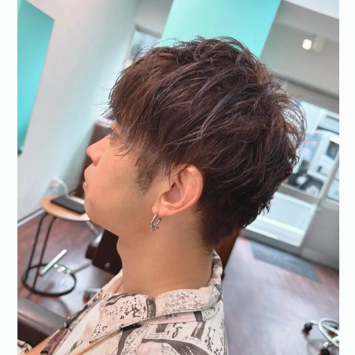 ショート カラー メンズ 三原 友美のヘアスタイル