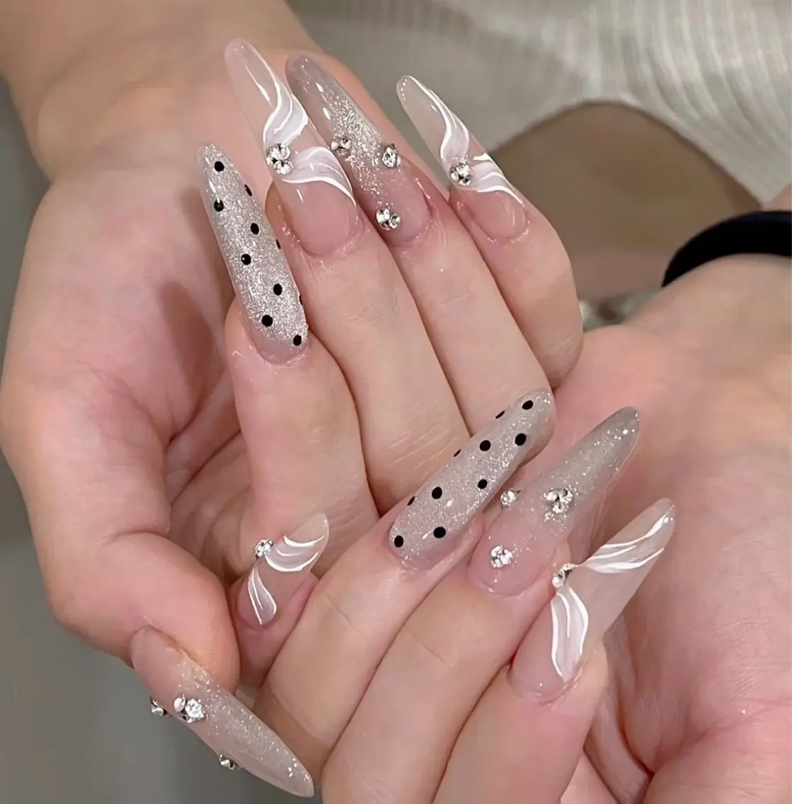 ネイル アートネイル ジェルネイル 韓国ネイル ニュアンスネイル シンプルネイル ハンドネイル ハンドケア Anna Melia Nailのネイルデザイン