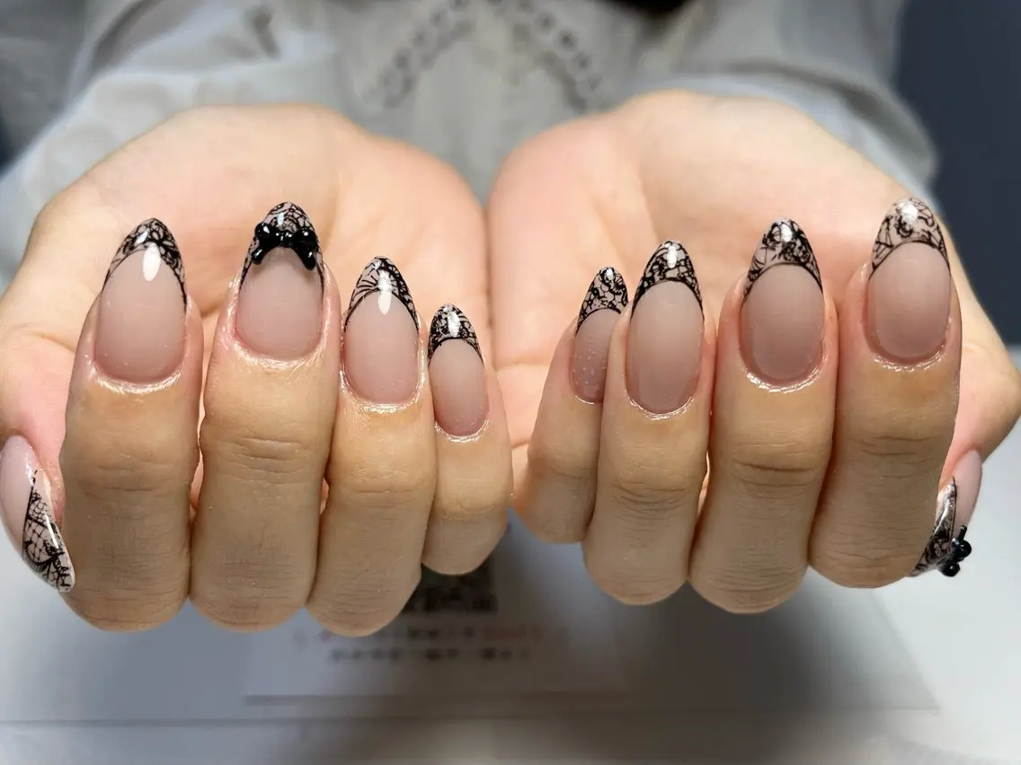 ネイル 成人式 フラッシュネイル フットネイル ジェルネイル 卒業式 ハンドネイル ハンドケア 心斎橋Mione nail salonのネイルデザイン