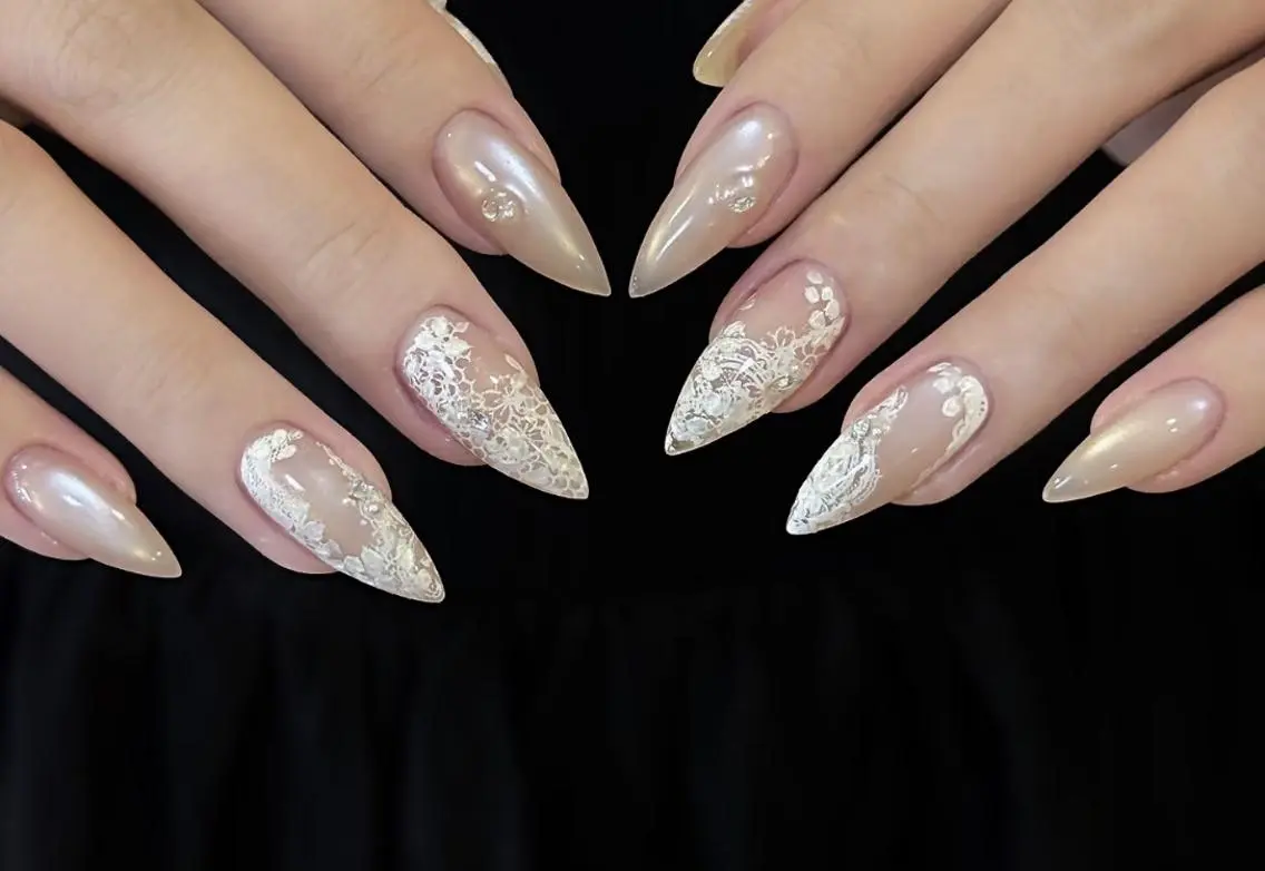 ネイル ハンドネイル Pure&Rich Nailのネイルデザイン