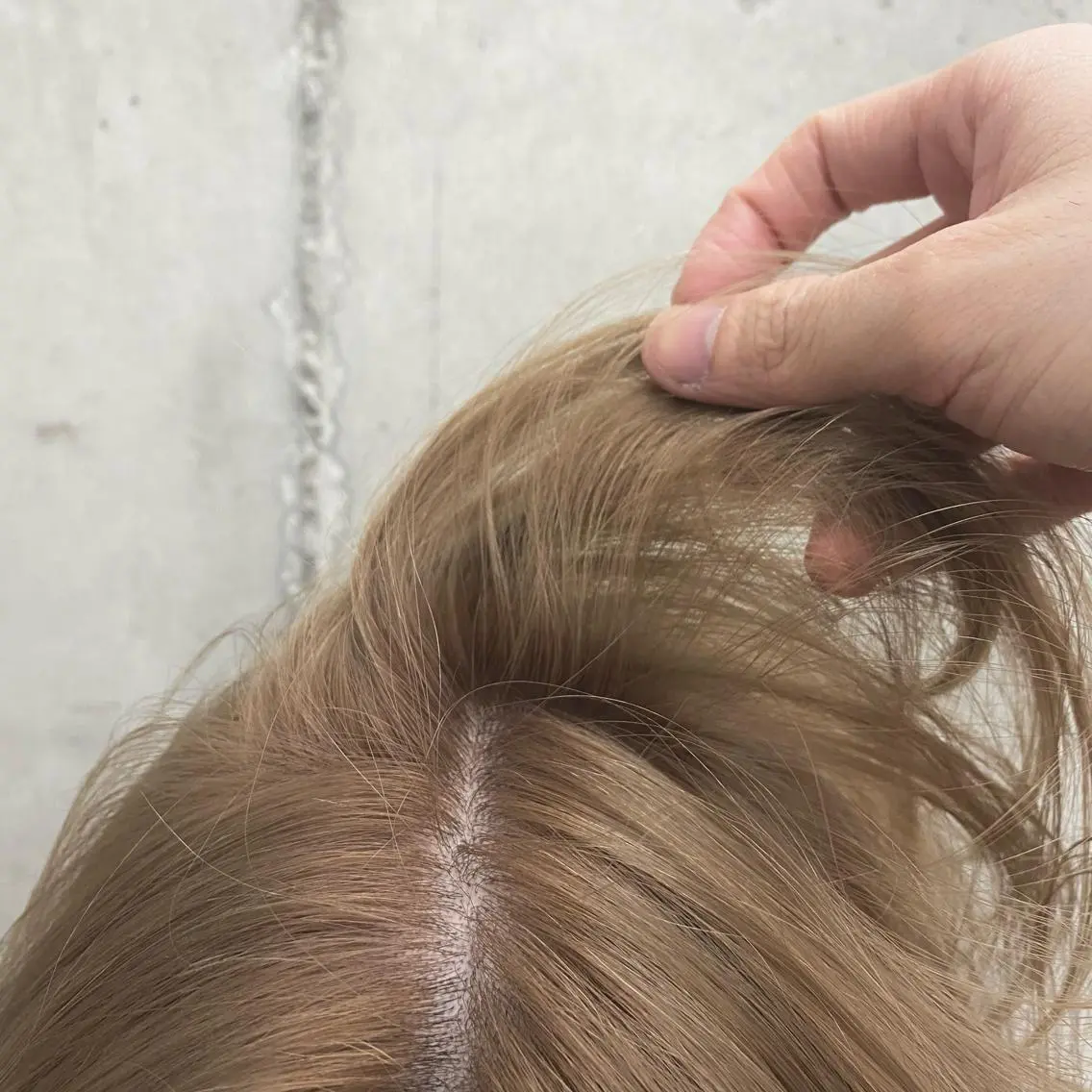カラー ハイトーン/デザイン hirokiのヘアスタイル