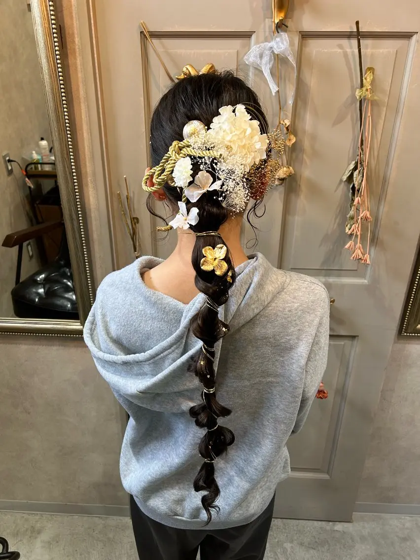 ロング エクステ ヘアセット 西村 真実子のヘアスタイル