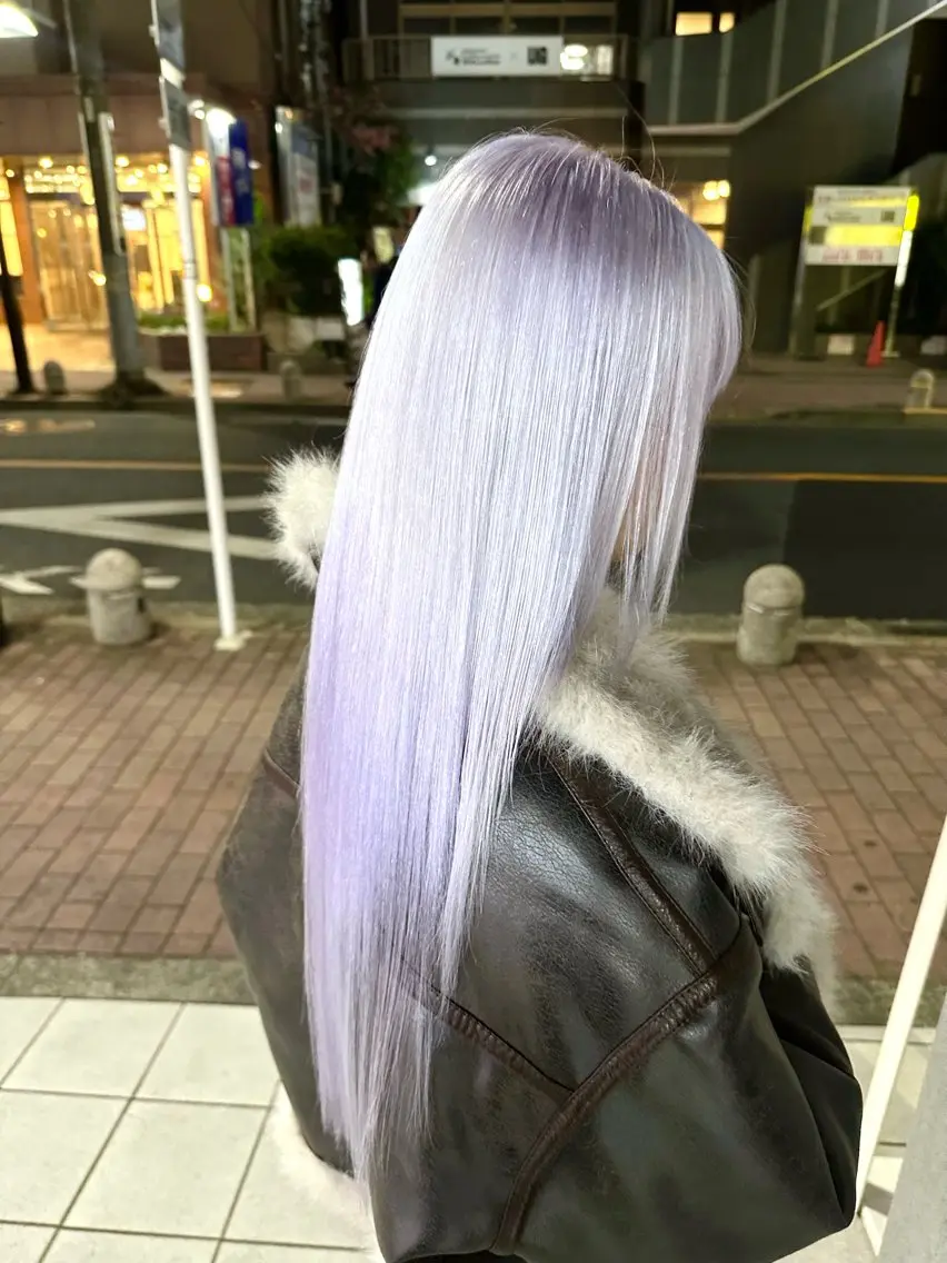 ロング 町田ブリーチデザイン 🌈MANATOのヘアスタイル