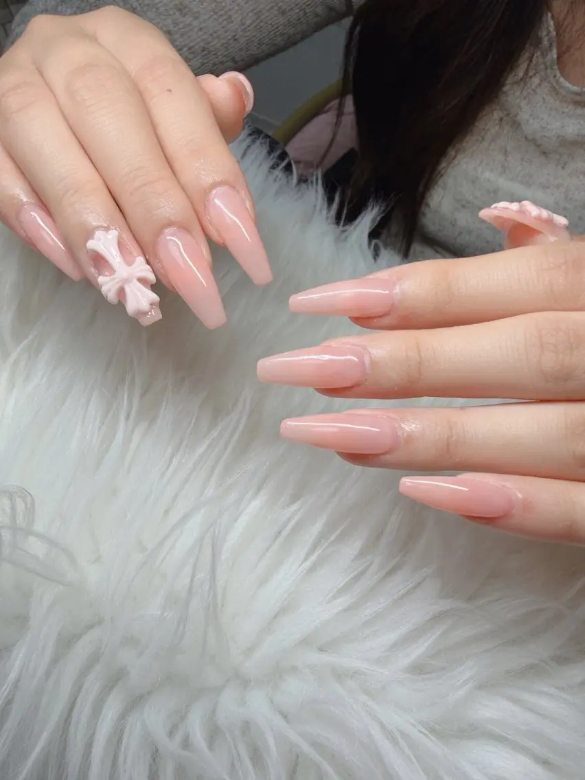 ネイル Lee Nailsのネイルデザイン