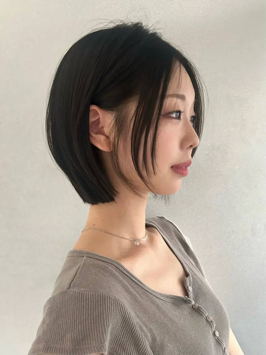 ショート カラー ボブレイヤー ボブ レイヤーカット カット 韓国ボブ/レイヤー ボブ/ EMIRIのヘアスタイル