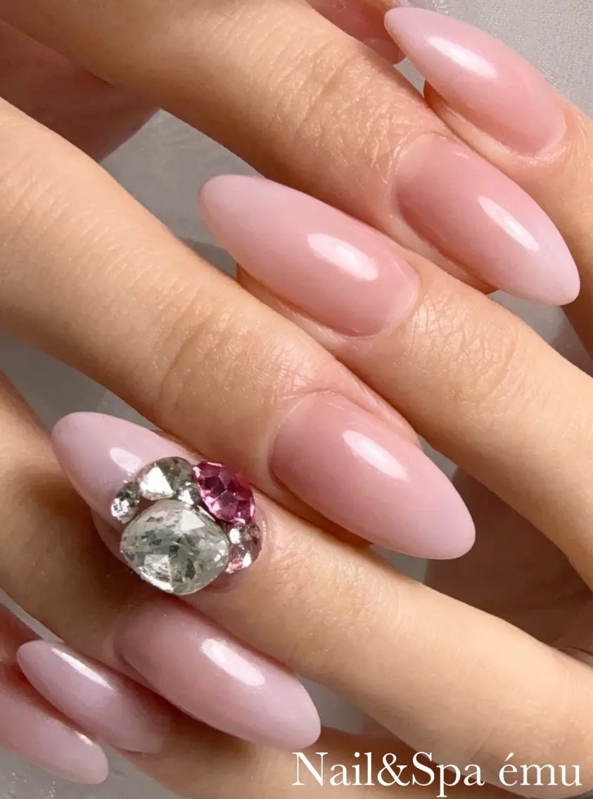 ネイル ハンドネイル Nail&Spa émuのネイルデザイン