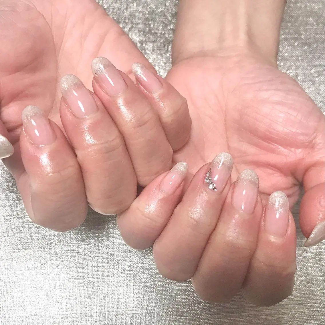 ネイル グラデーション オフィスネイル シンプルネイル ステラ marikominoのネイルデザイン