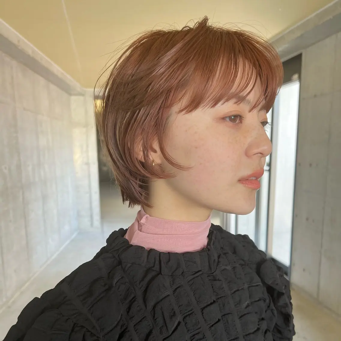 ショート カラー ベージュカラー オレンジ オレンジベージュ ショートヘア カット ヘアカラー トリートメント 🧼柴田 健太郎🧼のヘアスタイル