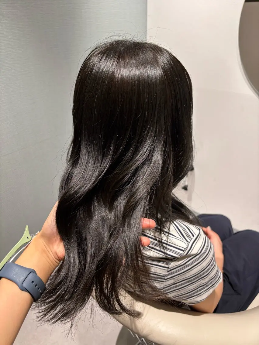セミロング カラー 透明感カラー グレージュ オリーブグレージュ オリーブグレー オレンジ ヘアカラー ボブ/ショート/ 艶カラー/SAORIのヘアスタイル