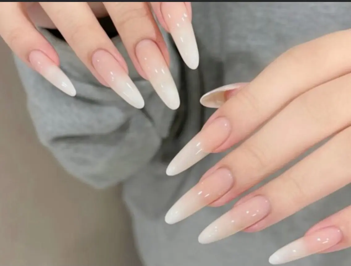 ネイル ハンドネイル YumiNail 長さだし&ハンドケアのネイルデザイン