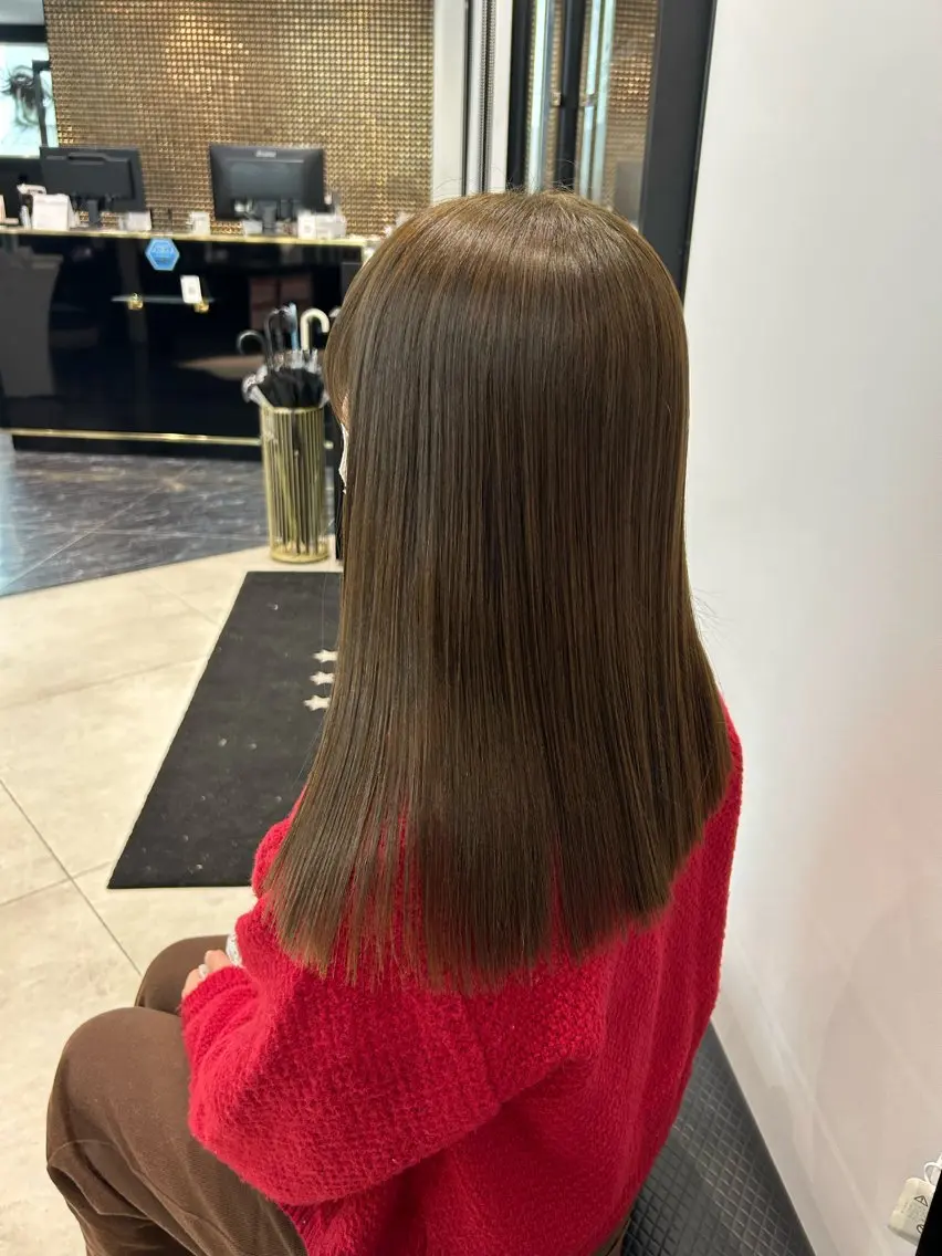ミディアム カット ヘアカラー トリートメント ishizuka toaのヘアスタイル