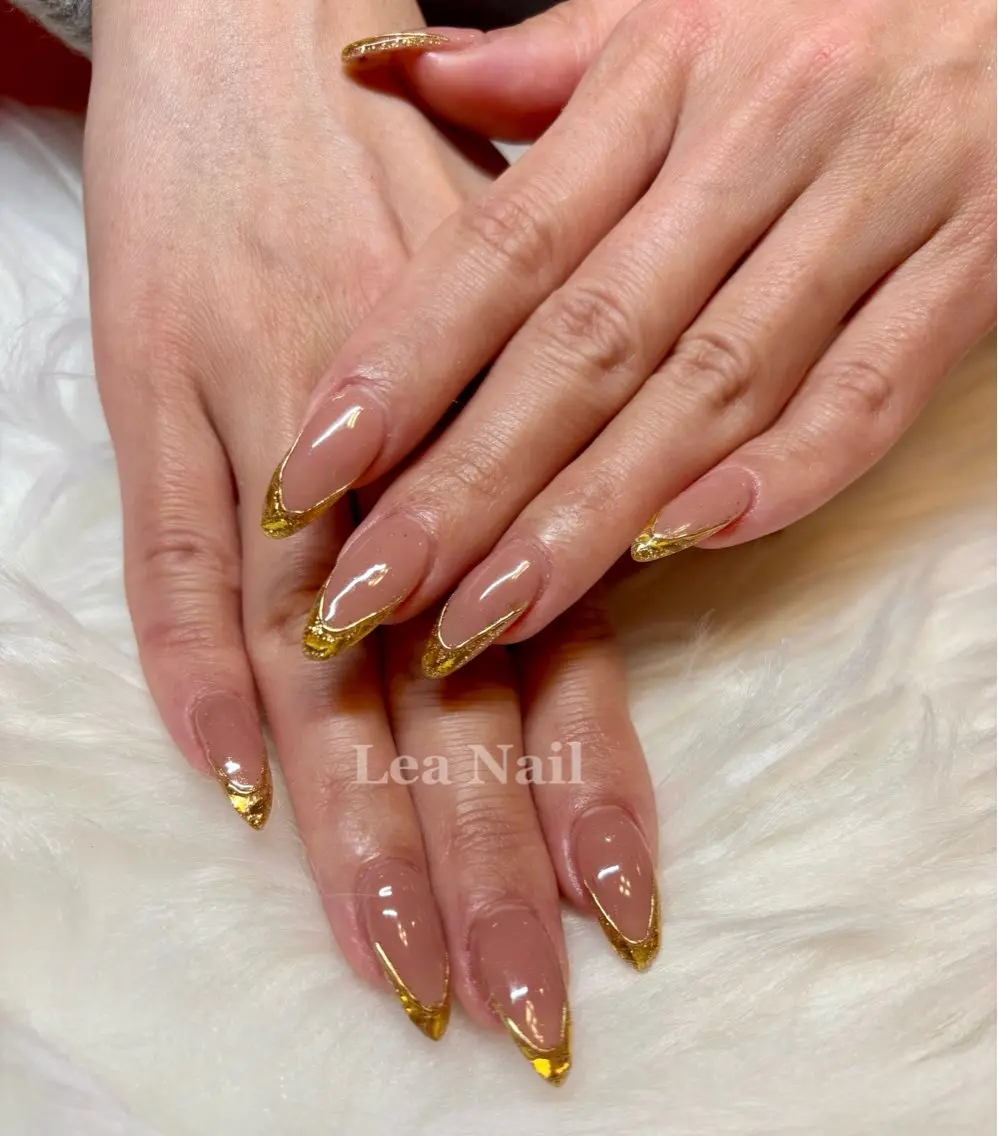 ネイル フレンチネイル ガラスフレンチ ゴールド ミラーネイル シルバー Lea Nailのネイルデザイン